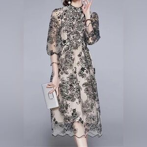Vicky and Lucas Black Floral Sheer Overlay Midi Dress in Neutral NWT large